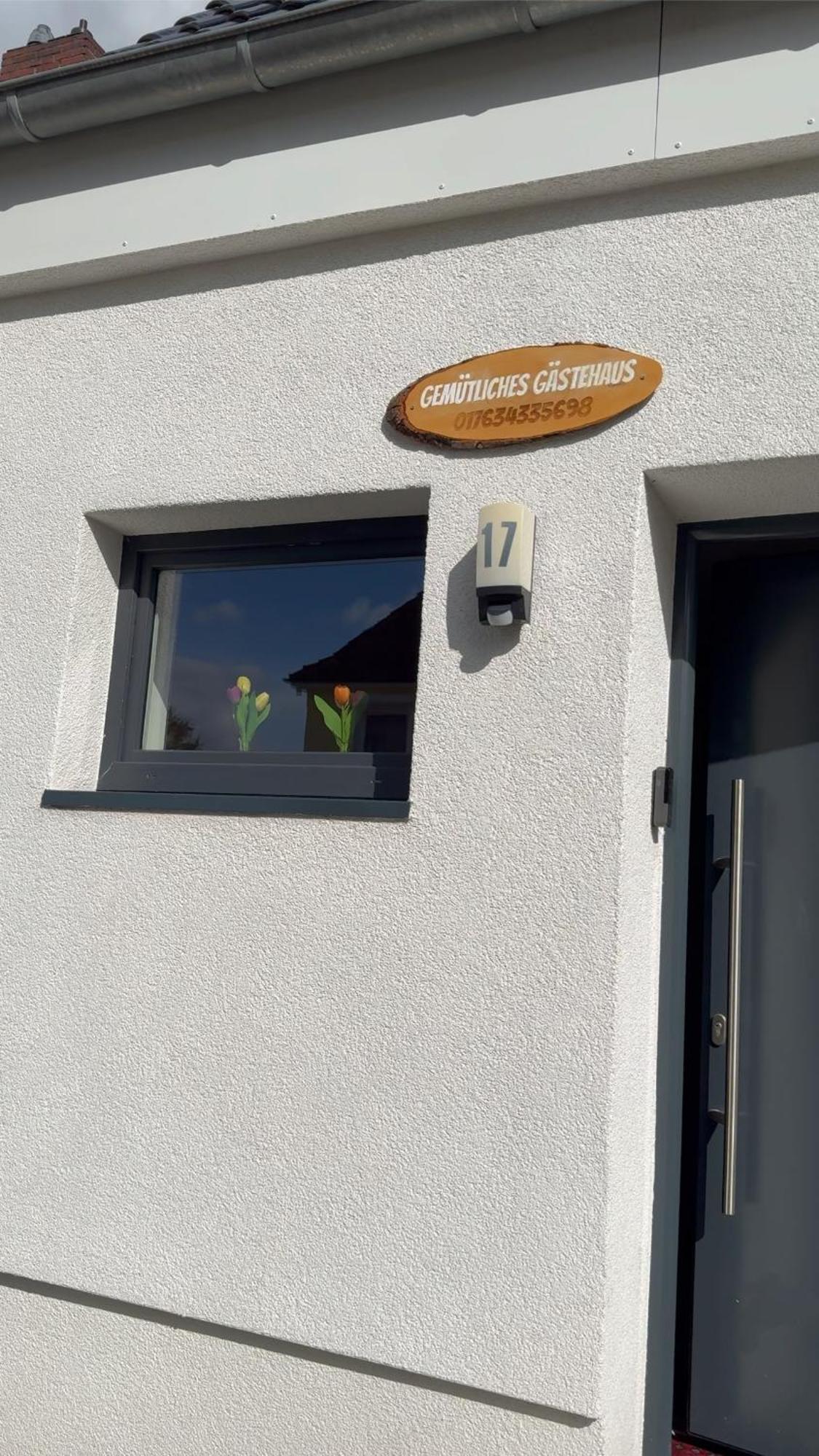 Gaestehaus Pinneberg Exteriör bild
